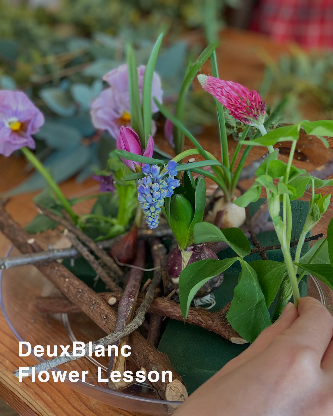 DeuxBlanc 2月の出張フラワーレッスン　球根アレンジ