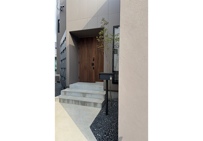 house M 　  自宅兼美容院    hair salon 