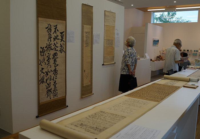 うみとやまと 　宇都宮黙霖（もくりん）ミニ掛け軸展