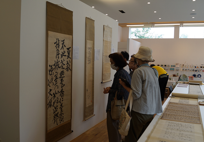 うみとやまと 　宇都宮黙霖（もくりん）ミニ掛け軸展